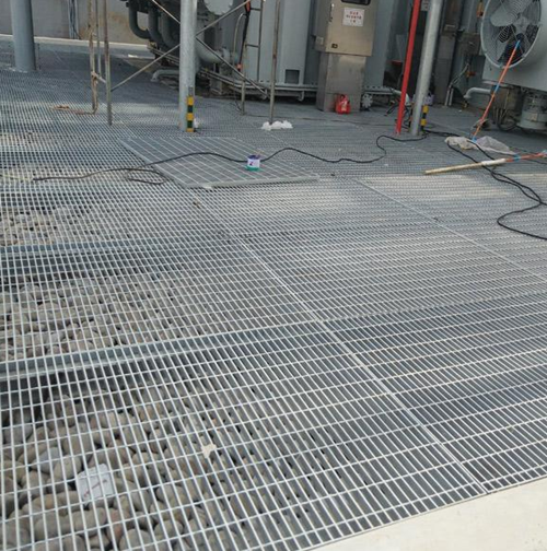 镀锌钢格栅板应用在变电站事故油池项目-镀锌钢格板